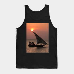 sunset relax 弛 chi sign sailboat seascape sailing Tank Top